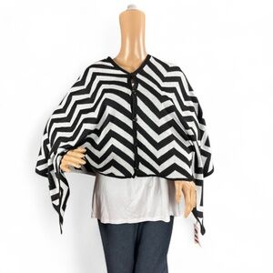 Black and White Chevron 3 ways to wear  Shaw metallic new one size fits all